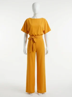 Combinaison pantalon manches courtes ouverture dos femme moderne - Vue 1 - Combinaison pantalon